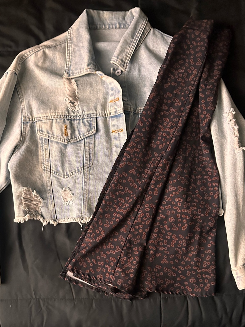 SHEIN Light Blue Distressed Cropped Denim Jacket